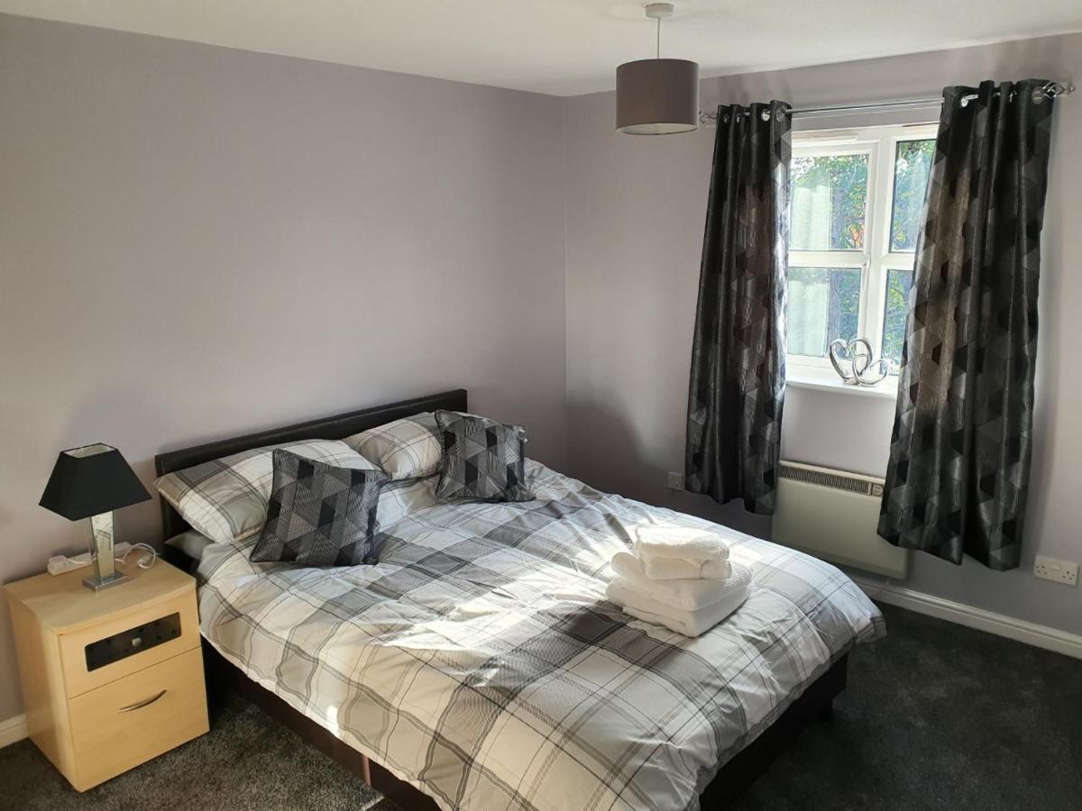 The Bell Apartment. Modern, Stylistic & Luxurious Falkirk Extérieur photo