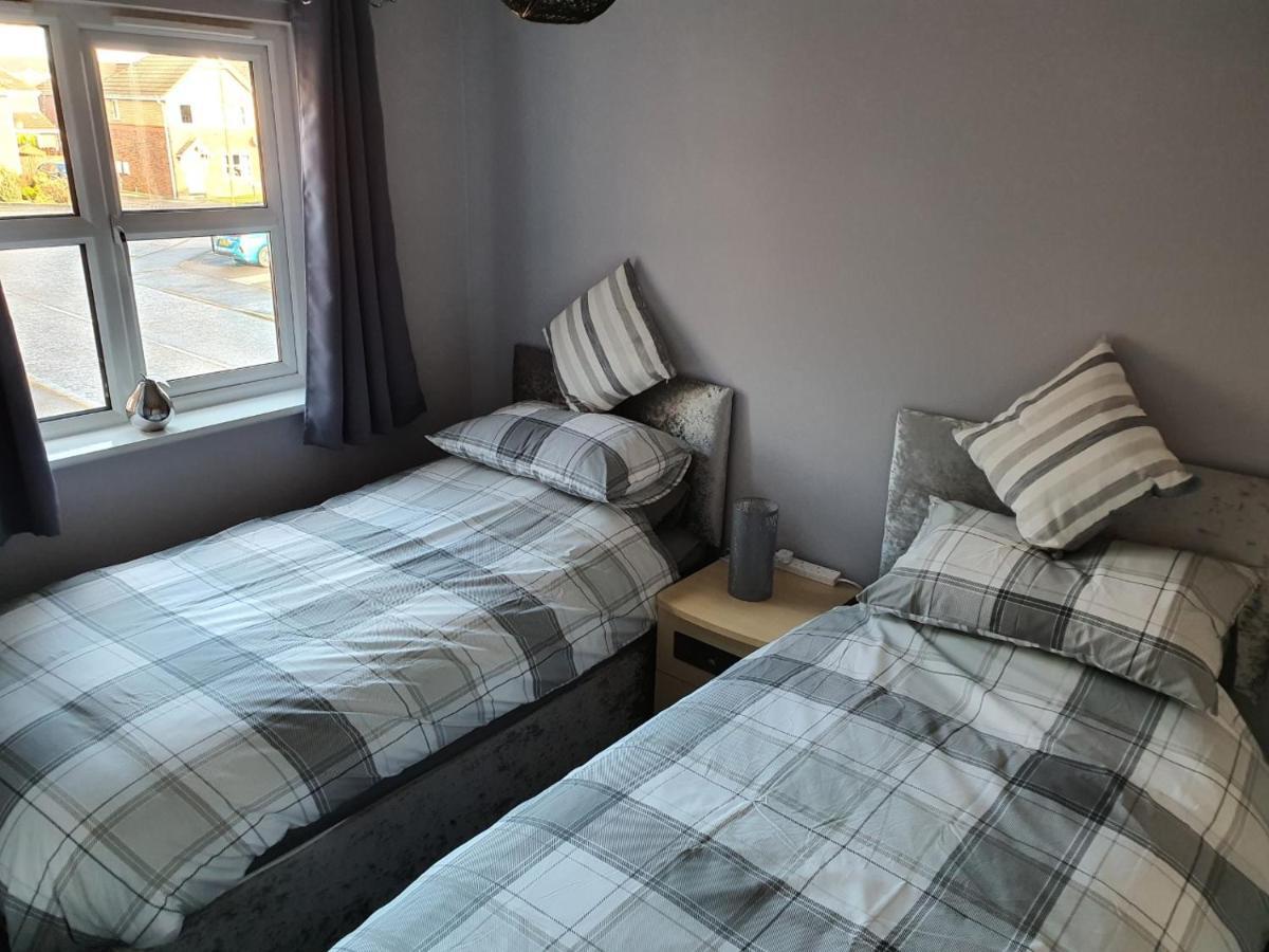 The Bell Apartment. Modern, Stylistic & Luxurious Falkirk Extérieur photo