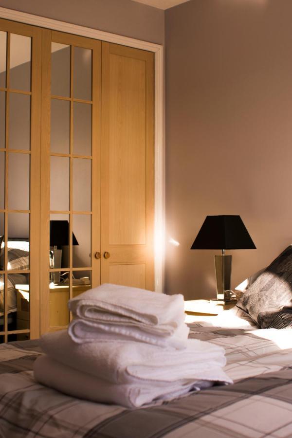 The Bell Apartment. Modern, Stylistic & Luxurious Falkirk Extérieur photo